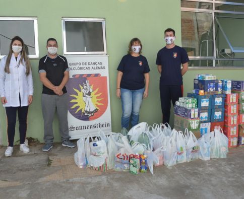 Sonnenschein arrecada mais de 400 litros de leite para a Santa Casa